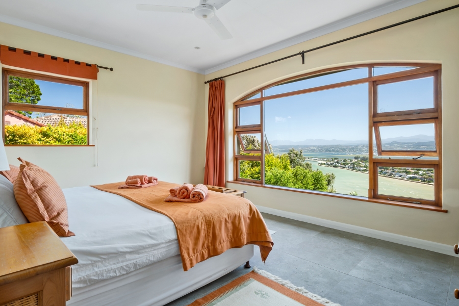 4 Bedroom Property for Sale in The Heads Western Cape